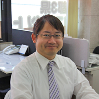 表 大輔